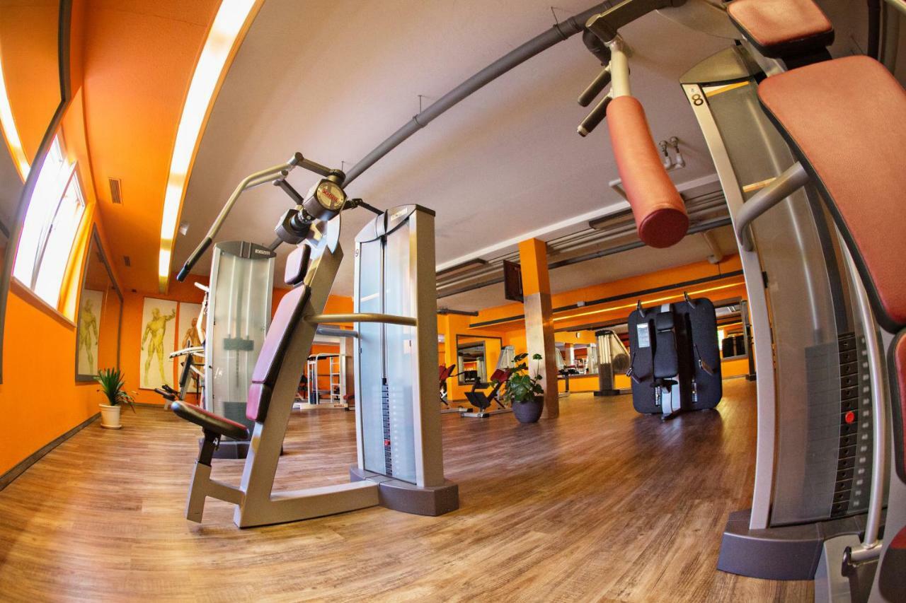 Sporthotel Neuburg 多瑙河畔诺伊堡 外观 照片